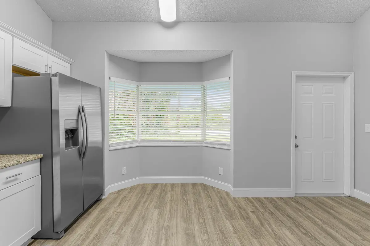 1646 3RD Court, Vero Beach, FL – photo 7