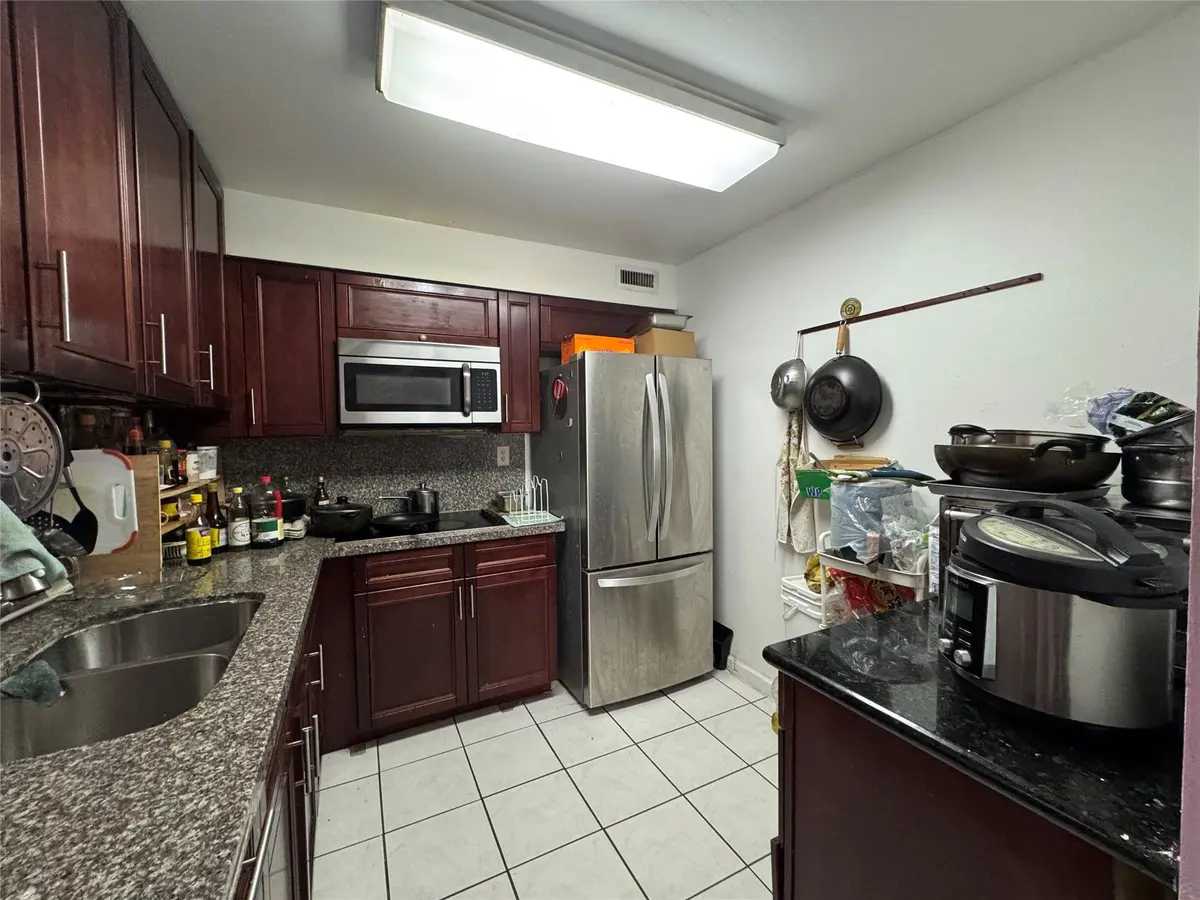 Photo 7 at 3013 N Oakland Forest Drive 106, Oakland Park