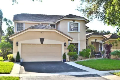 1855 NW 106TH Terrace, Plantation – Single Family Residence for sale