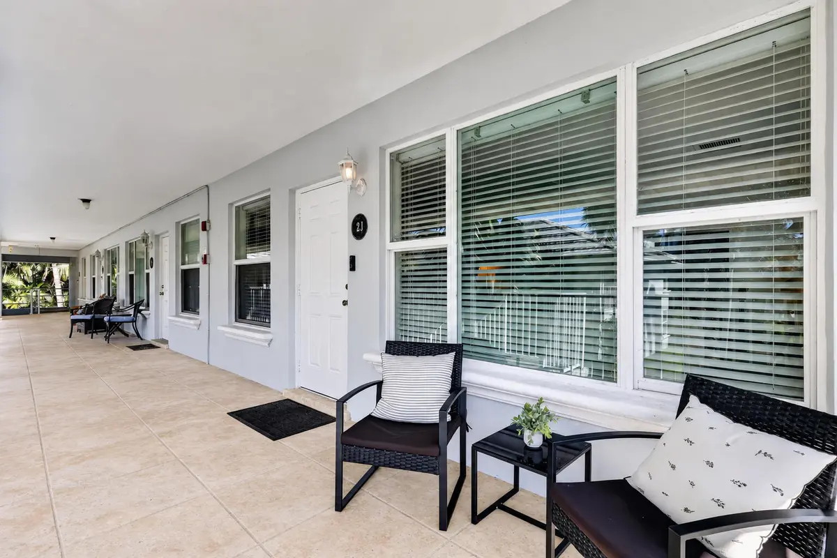 2-print-_14A2817 at 1820 S OCEAN Boulevard 2J, Delray Beach