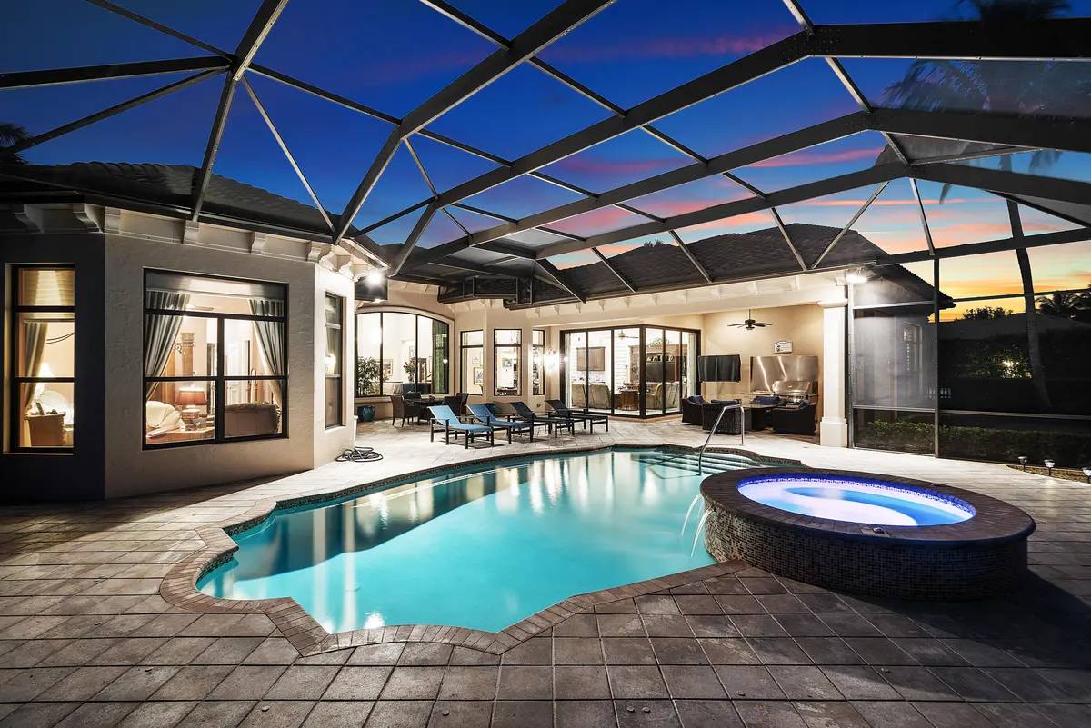 Pool and Spa at 9607 Moritz Way, Delray Beach