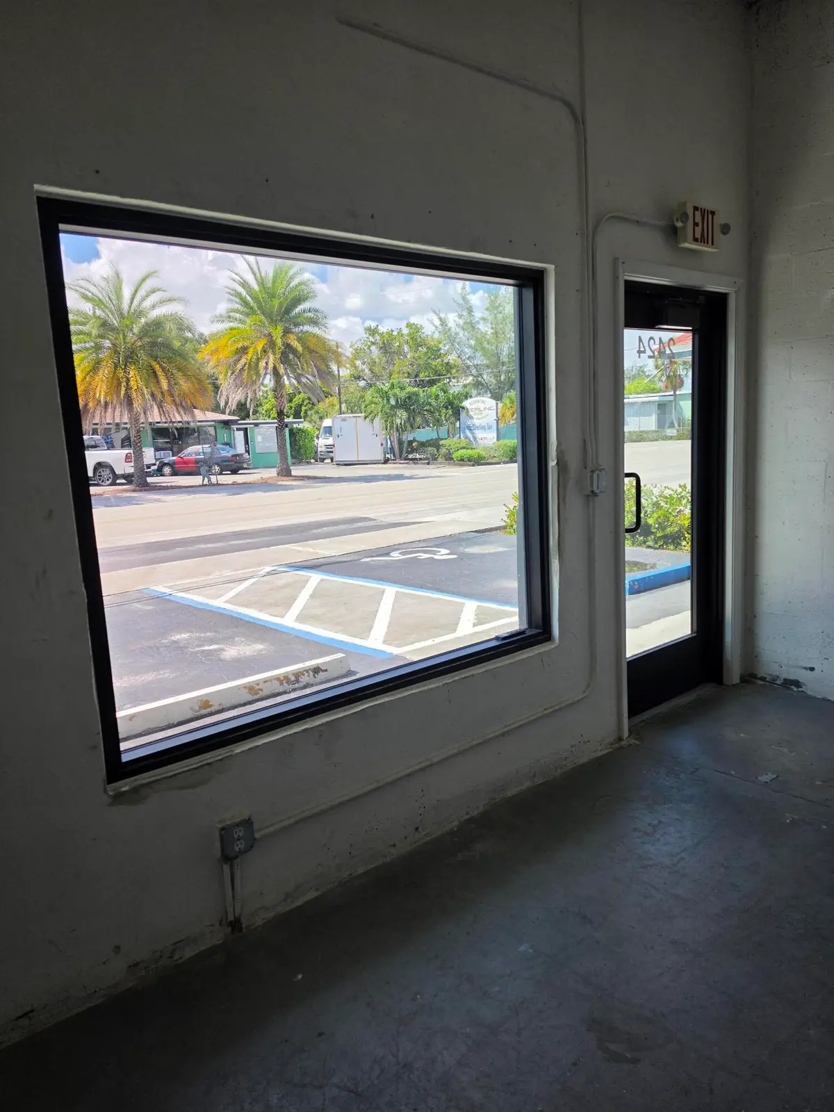 20260924_144144 at 2424 N Dixie Highway, Wilton Manors
