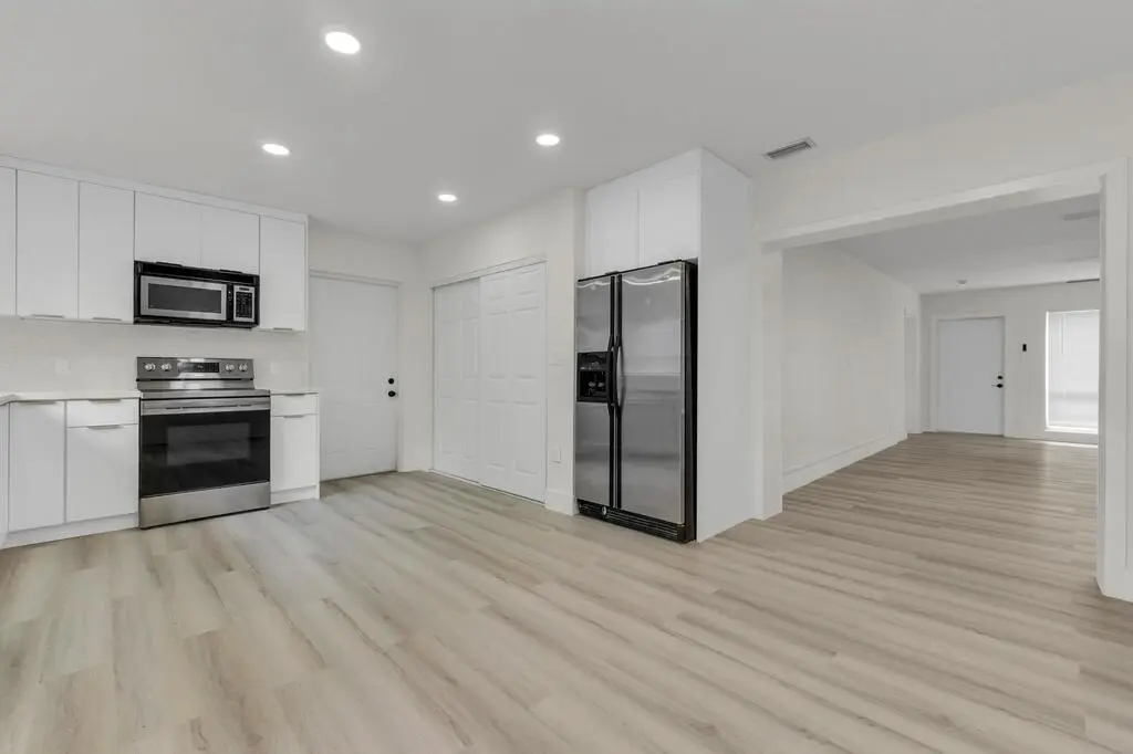 2121 SW 46TH Avenue, Fort Lauderdale, FL – photo 7