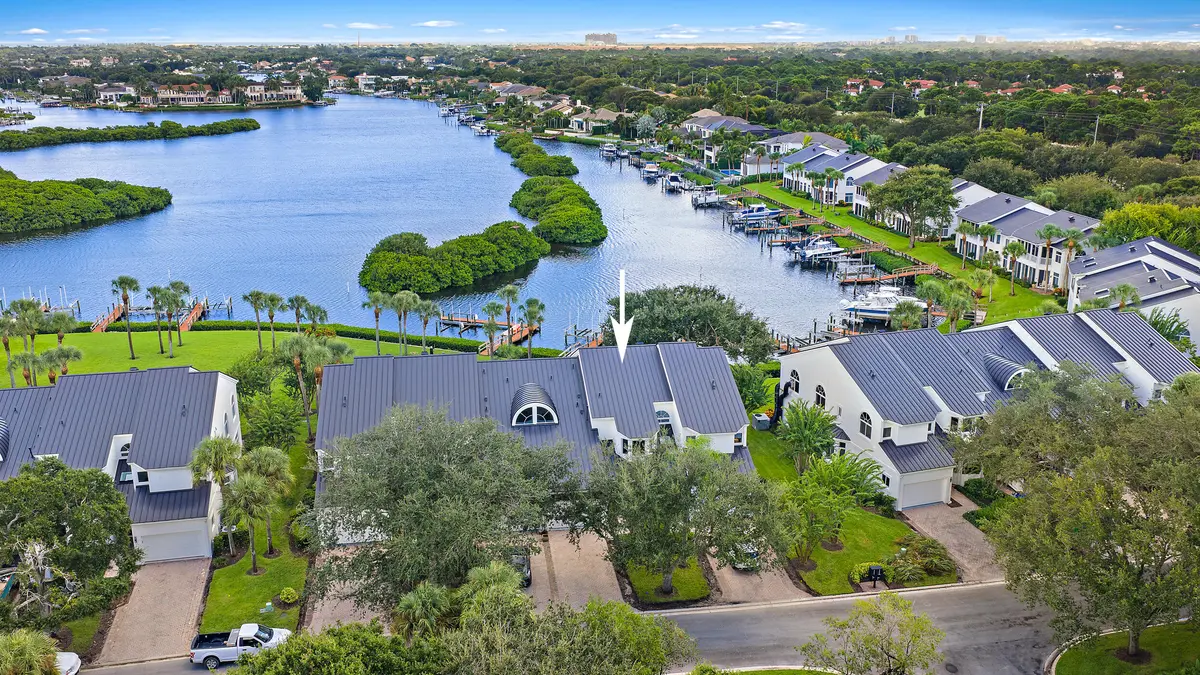 Aerial at 214 Eagle Drive, Jupiter