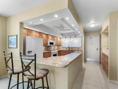 2004 S Federal Highway 309, Boynton Beach – Condominium for sale