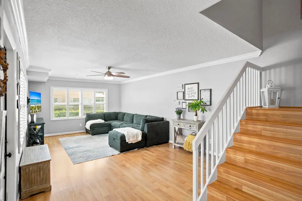 Living Room at 1918 Stratford Way 32B, West Palm Beach