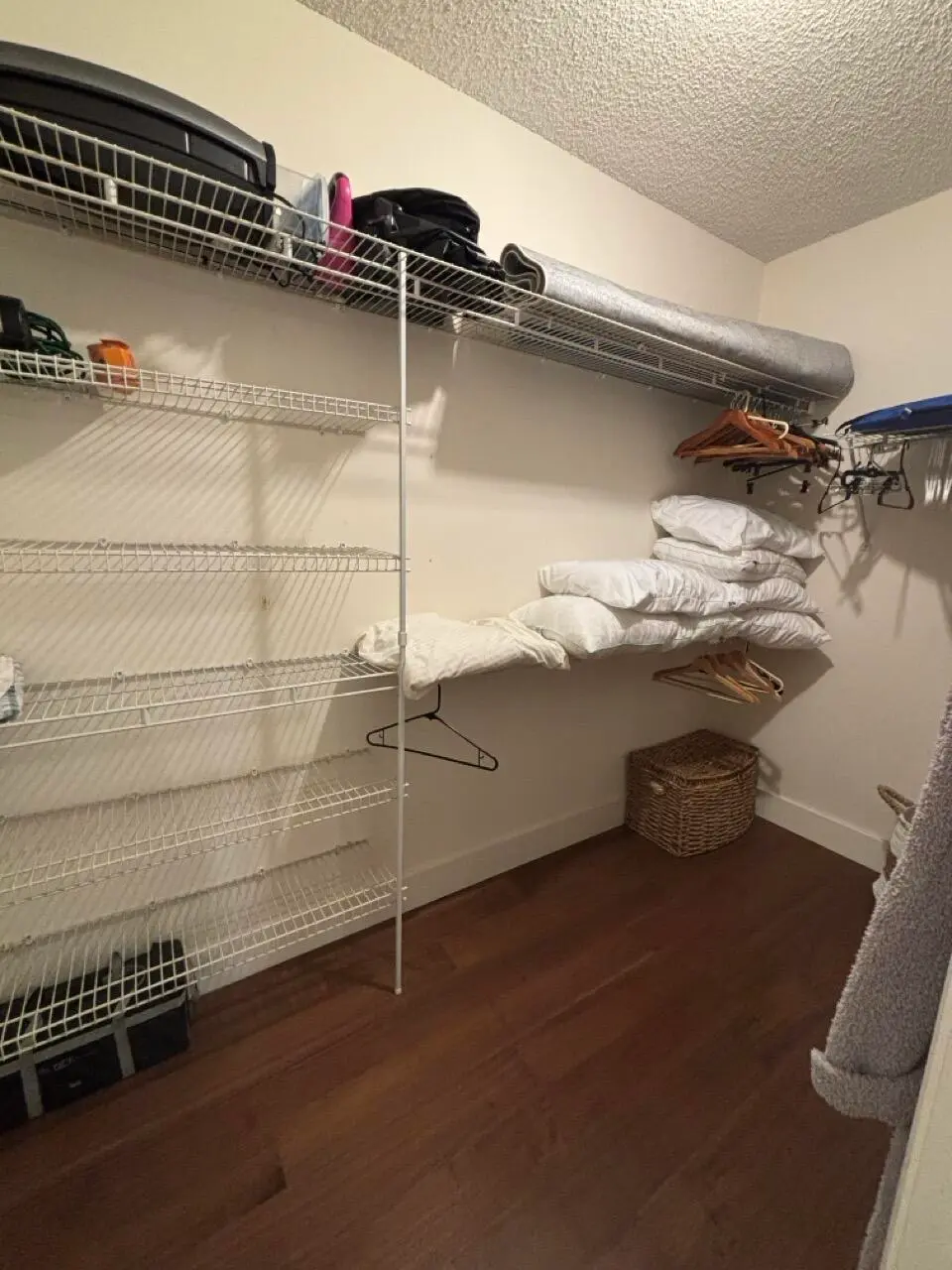 Walk In Closet at 5000 N Ocean Boulevard 1701, Lauderdale-By-The-Sea