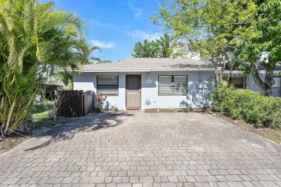 5171 Tennis Lane, Delray Beach – Villa for rent