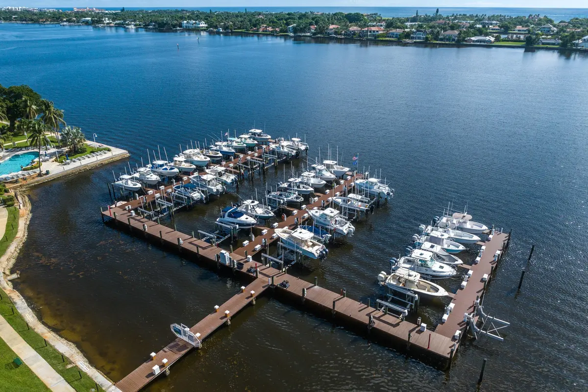 167 YACHT CLUB Way 107, Hypoluxo, FL – photo 4