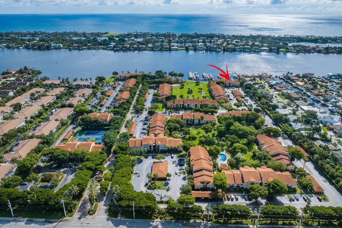 167 YACHT CLUB Way 107, Hypoluxo, FL – photo 6