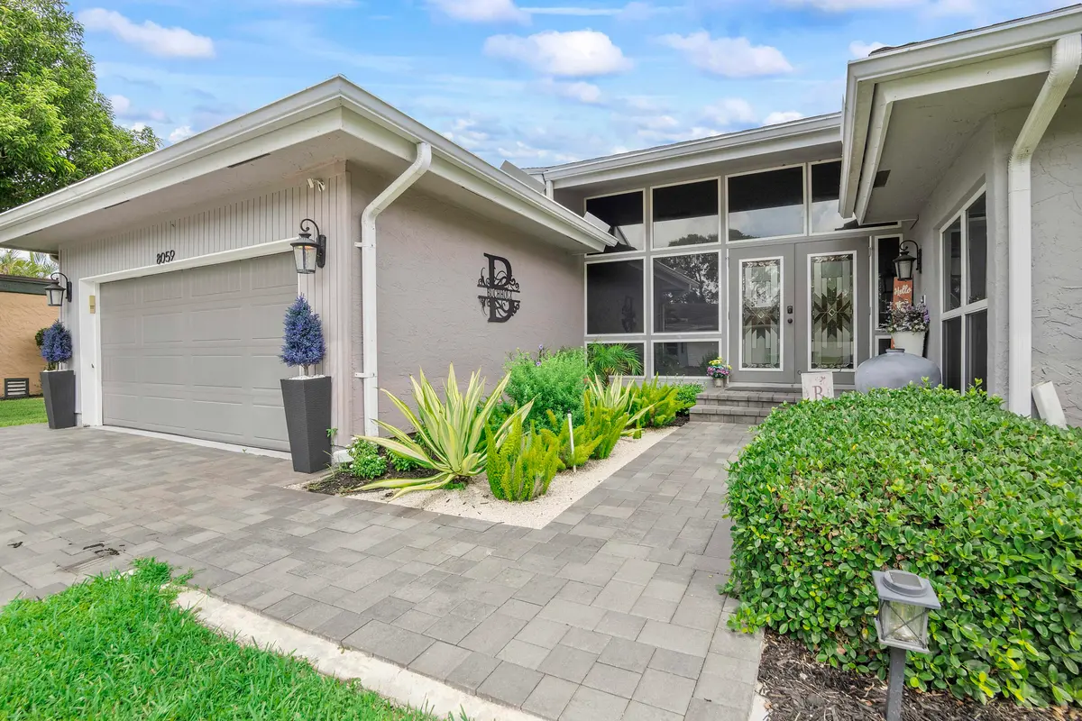 8059 Buttonwood Cir_002 at 8059 BUTTONWOOD Circle, Tamarac