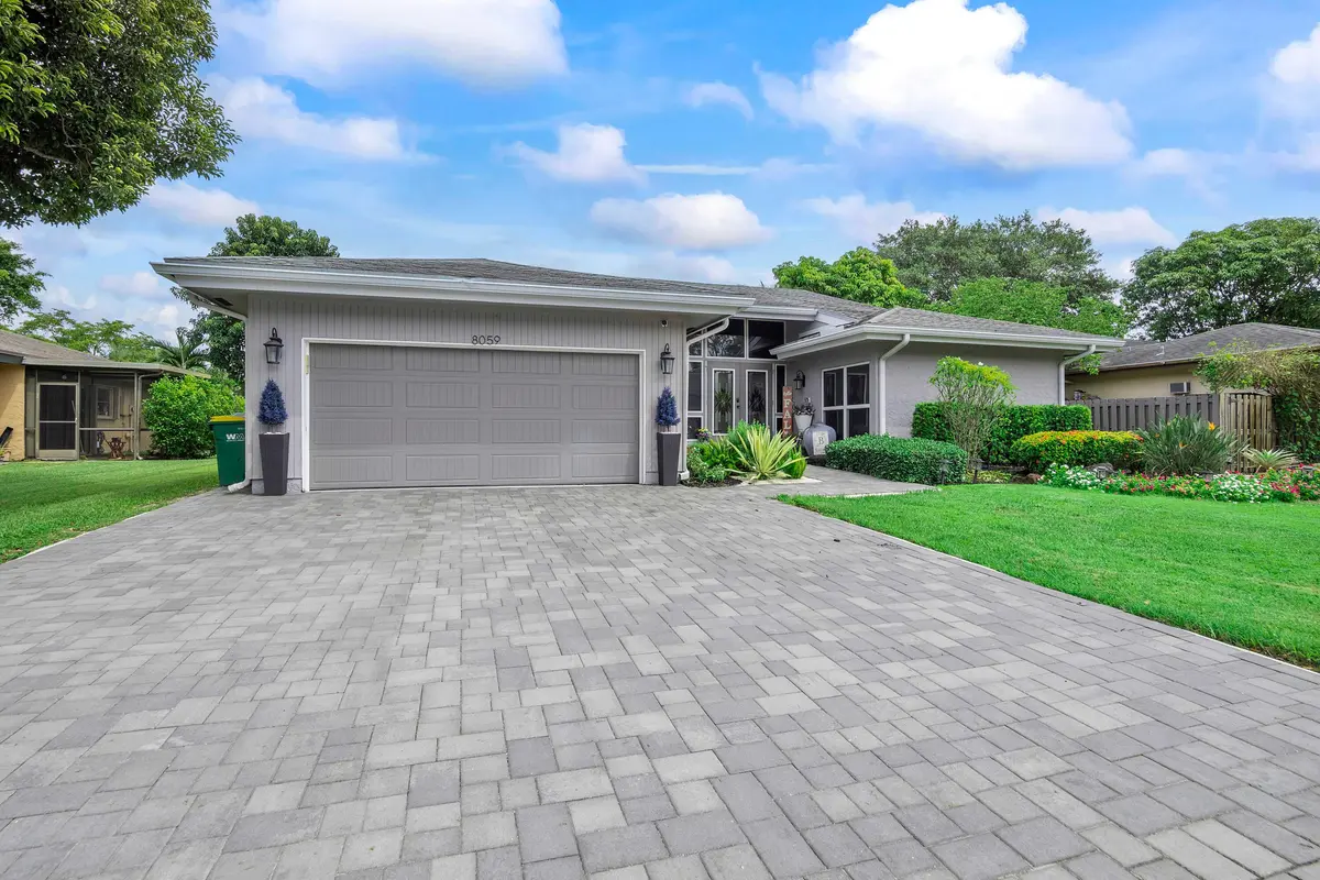 8059 Buttonwood Cir_004 at 8059 BUTTONWOOD Circle, Tamarac