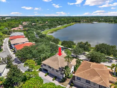 209 Evergrene Parkway, Palm Beach Gardens – Condominium for sale