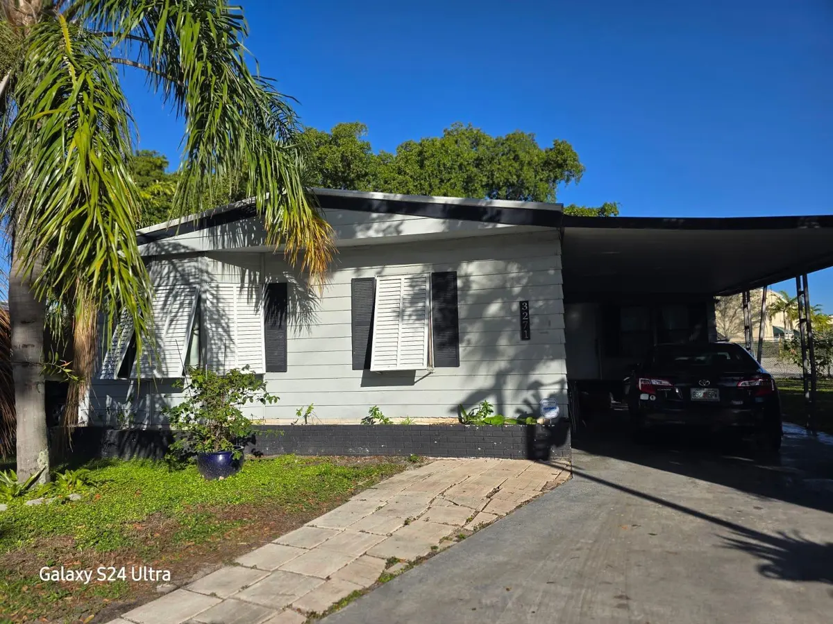 Front at 3271 Fairway Drive, Pompano Beach