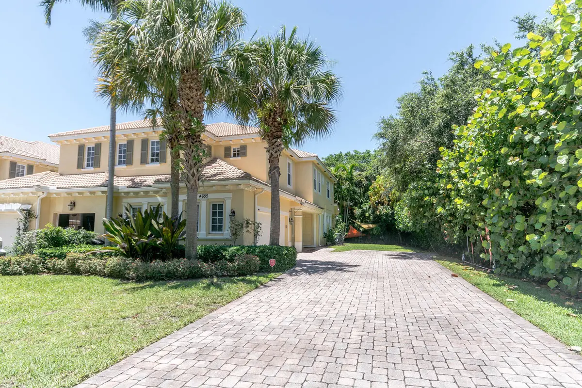 Corner Lot at 4655 CADIZ Circle, Palm Beach Gardens