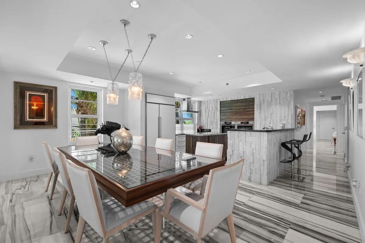 Dining Area at 101 S Fort Lauderdale Beach Boulevard 208, Fort Lauderdale