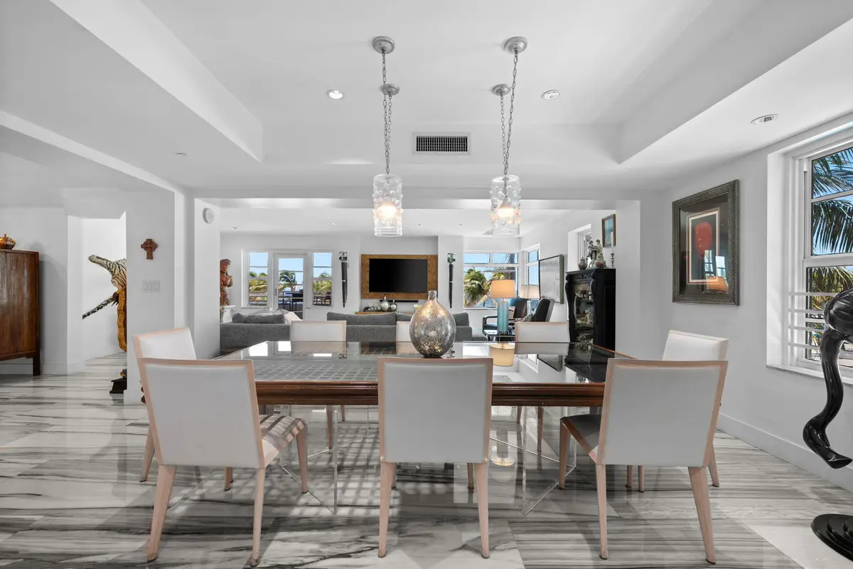 Dining Area at 101 S Fort Lauderdale Beach Boulevard 208, Fort Lauderdale
