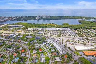 450 NE 5TH Circle, Boca Raton – Single Family Residence for sale
