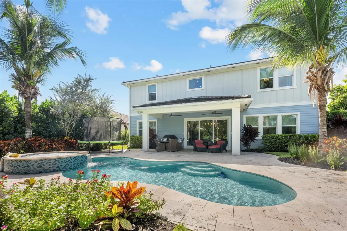 Photo 2 at 1018 SWEETGRASS Street, Loxahatchee