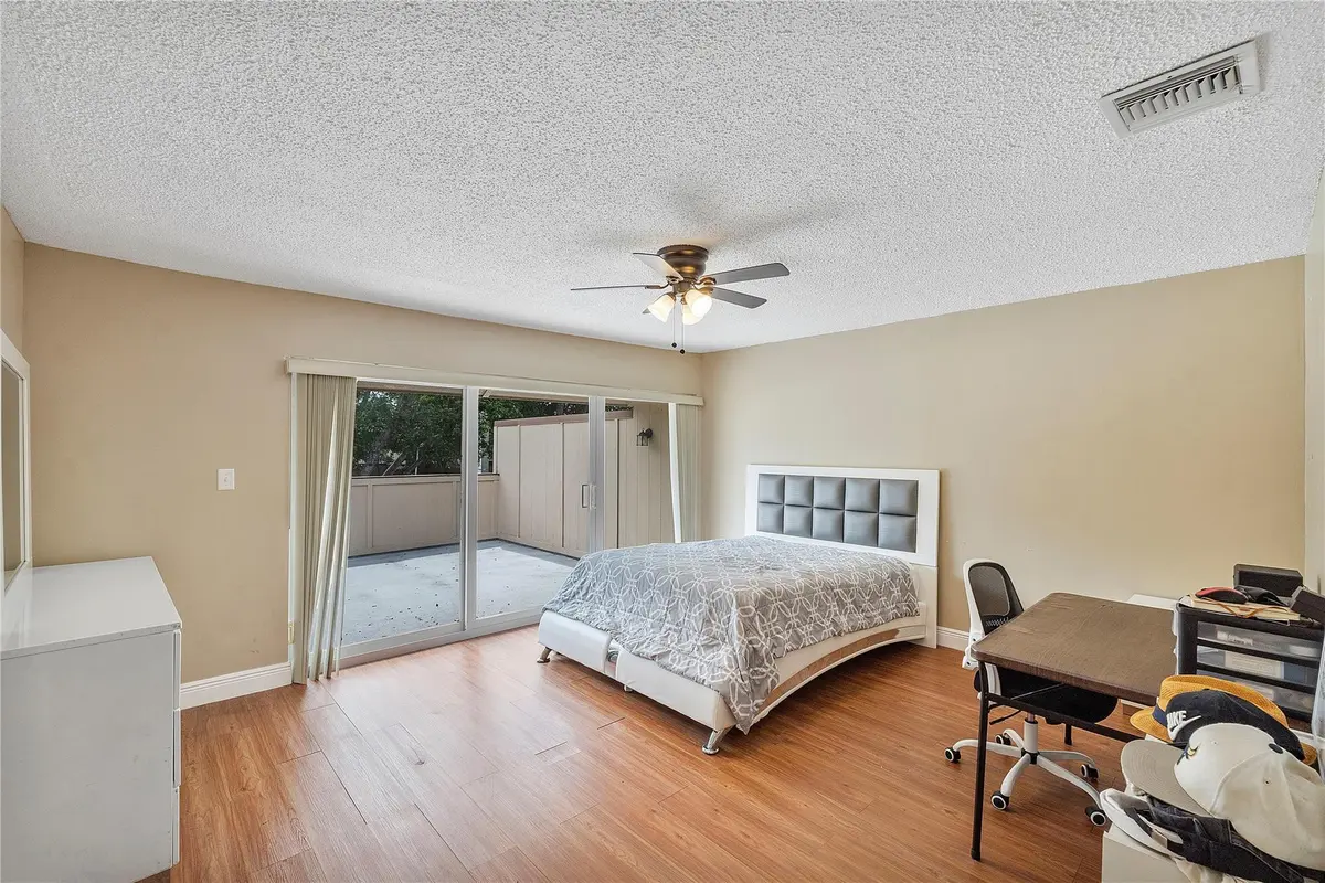 Photo 6 at 845 NW 80th Terrace 6, Plantation