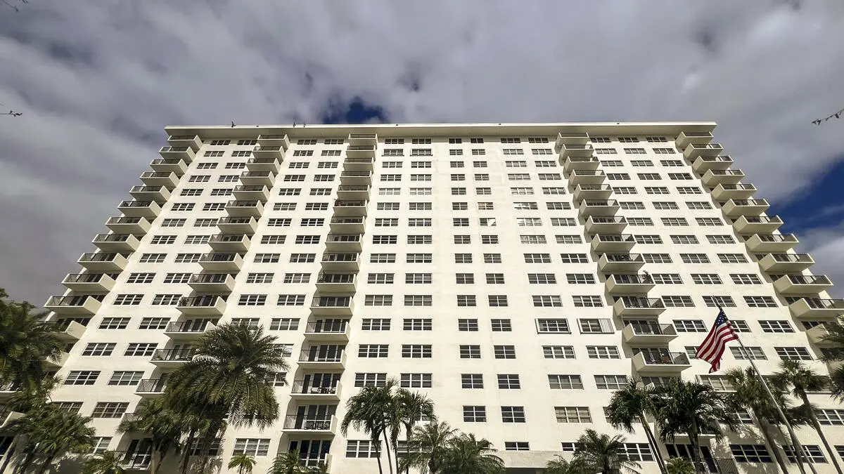 essex-tower-1200-2 at 340 SUNSET Drive 808, Fort Lauderdale