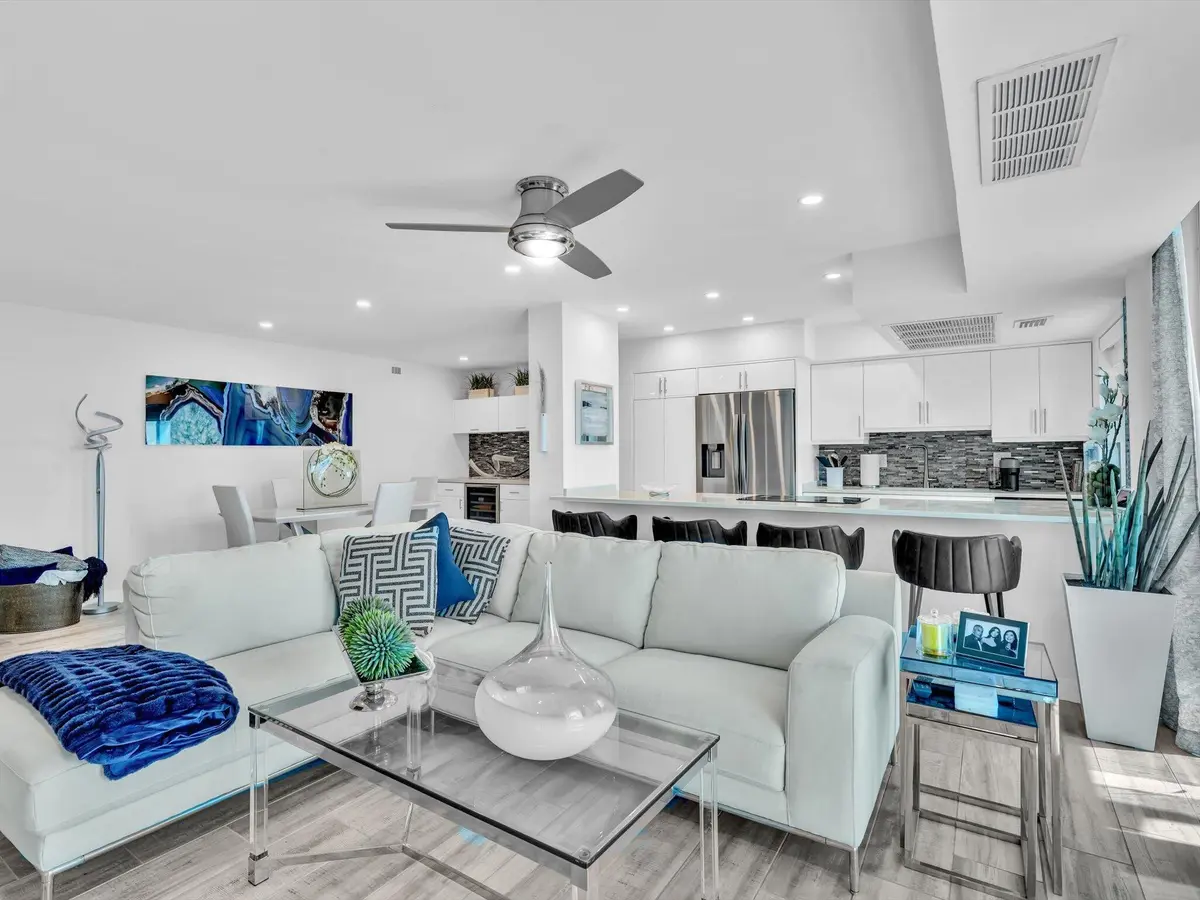 10-FPP00271 at 2841 N Ocean Boulevard 2003, Fort Lauderdale