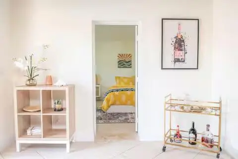 cove 32 at 129 E HART Street, Lantana