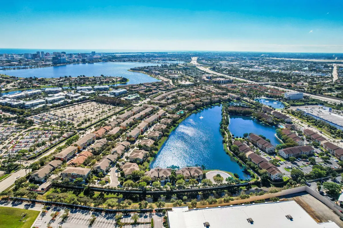 4b at 880 Millbrae Court 1, West Palm Beach