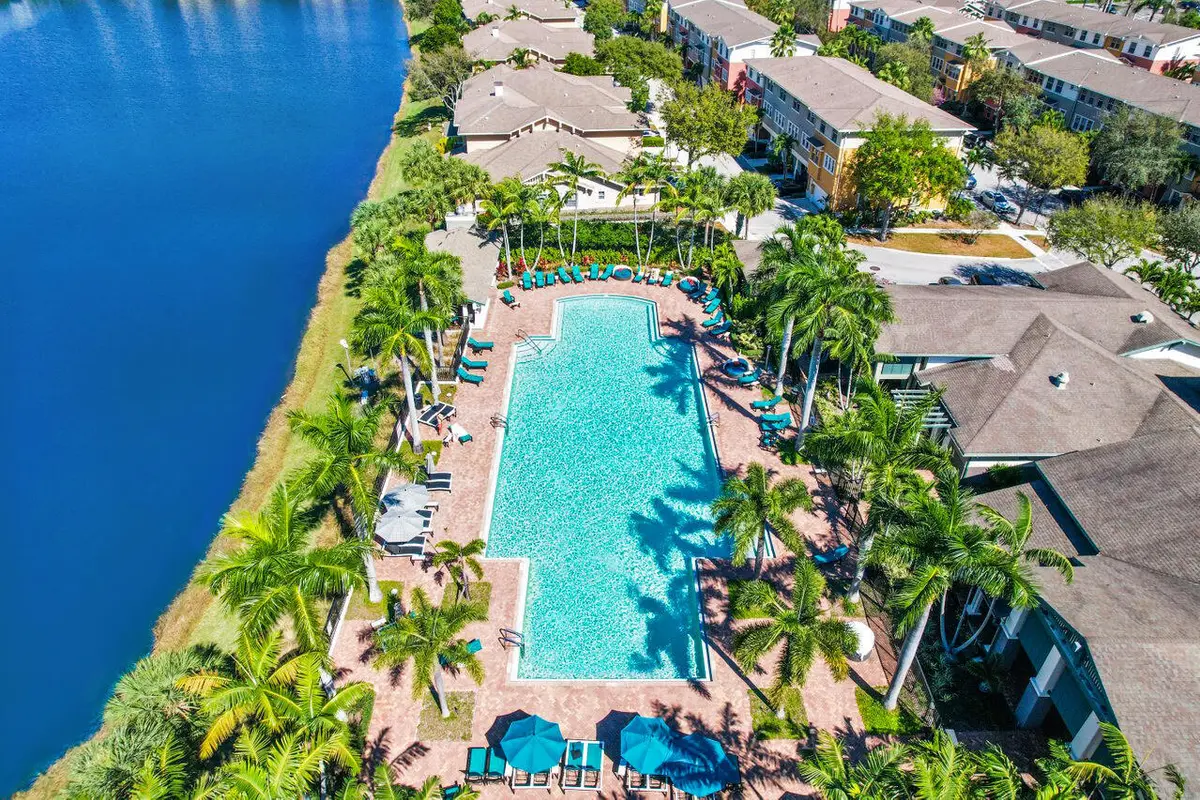 4f at 880 Millbrae Court 1, West Palm Beach