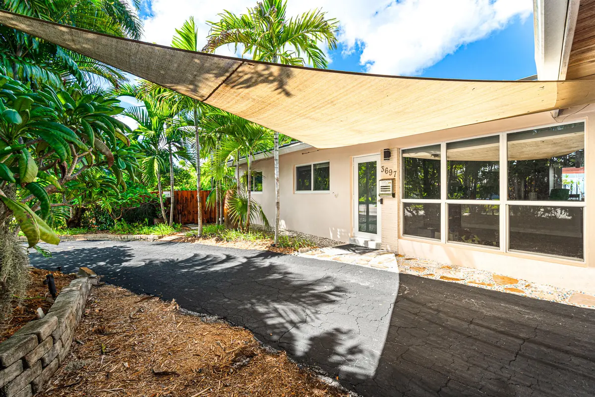Covered Parking at 3697 NE 16TH Avenue, Oakland Park