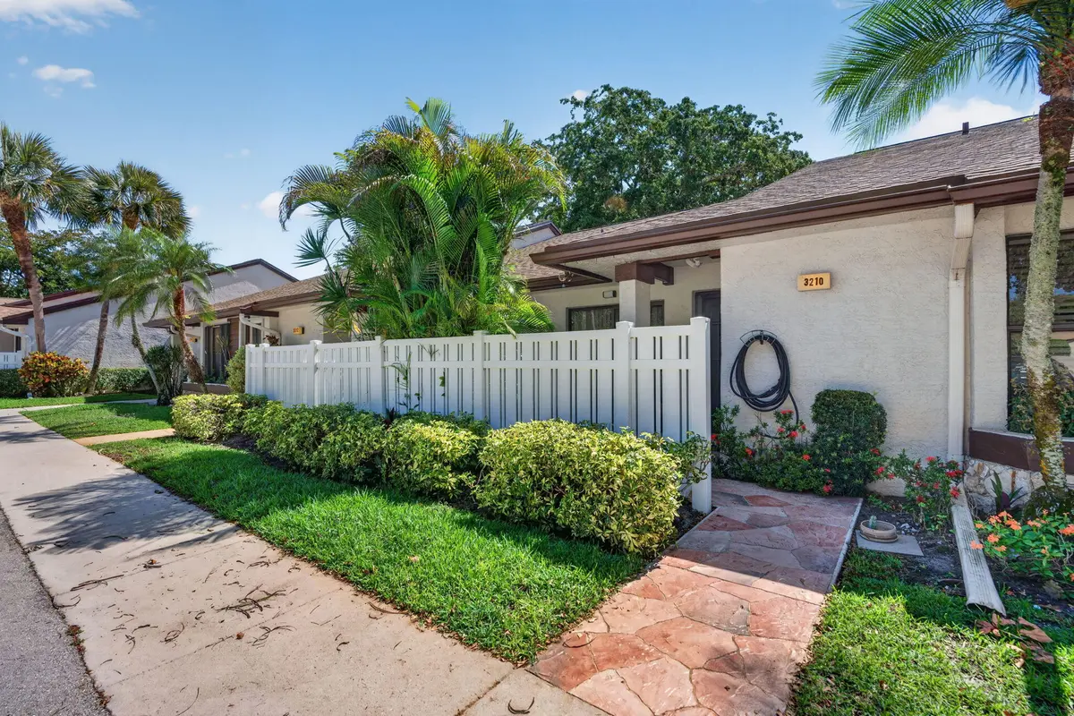 18-web-or-mls-024_DSC02405 at 3210 CARAMBOLA Circle S, Coconut Creek