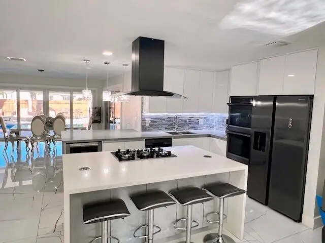Kitchen 1 at 1155 BUCHANAN Street, Hollywood