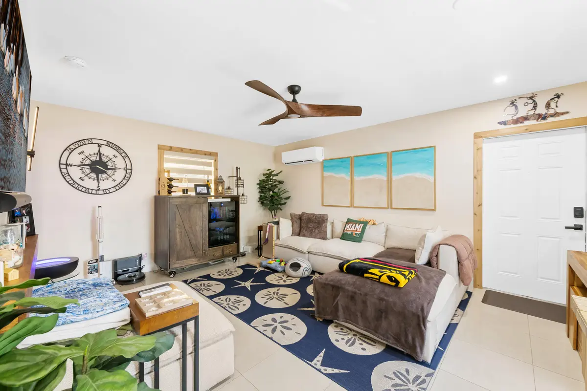 Unit A at 4300 N OCEAN Drive 1-3, Lauderdale-By-The-Sea