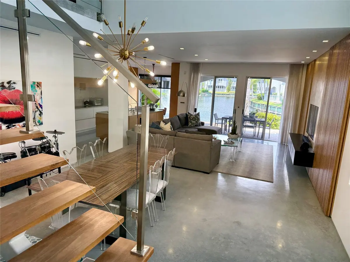 Photo 2 at 20824 NE 30th Place, Aventura