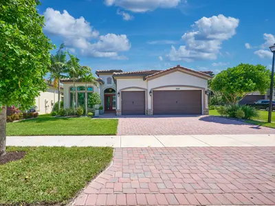 7832 DEER LAKE Court, Parkland – Single Family Residence for sale