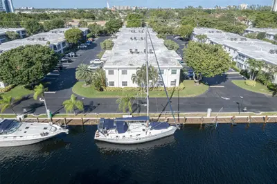 6317 Bay Club Drive 3, Fort Lauderdale – Condominium for sale