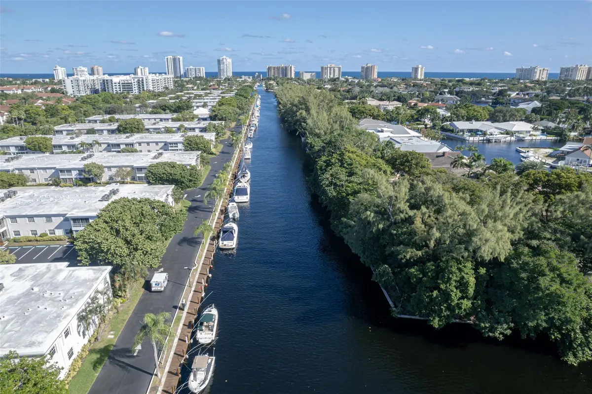 Aerial at 6317 Bay Club Drive 3, Fort Lauderdale