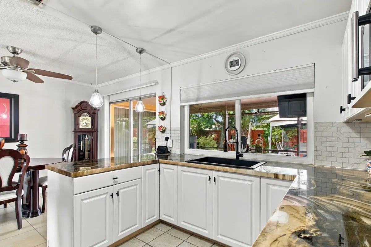 10-web-or-mls-975-nw-69th-ave at 975 NW 67TH Avenue, Margate