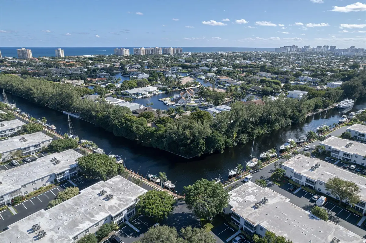 Aerial at 6317 Bay Club Drive 3, Fort Lauderdale