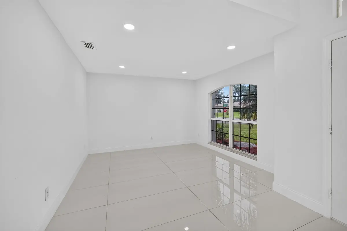 Formal Leaving at 3721 SW Masilunas Street, Port St. Lucie