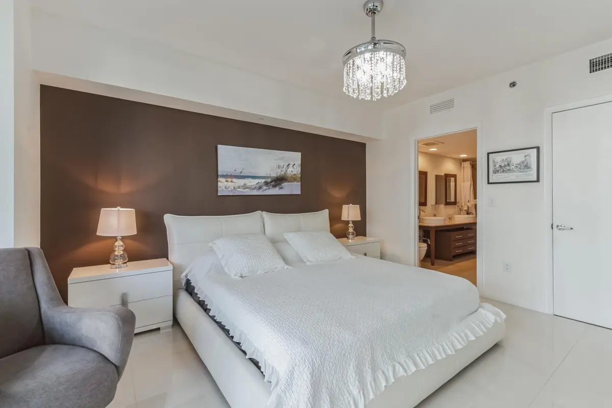Photo 5 at 475 BRICKELL Avenue 512, Miami