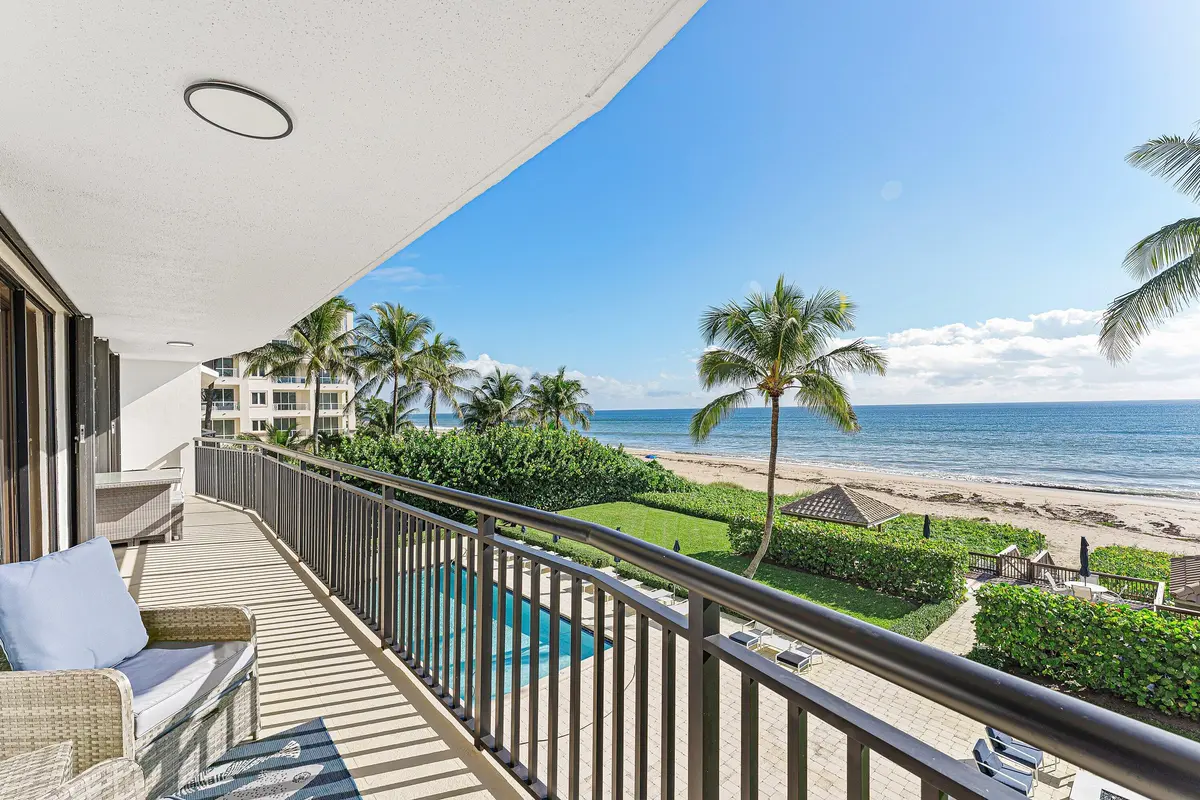 031-3951NorthOceanBoulevard-302-DelrayBe at 3951 N OCEAN Boulevard 302, Delray Beach