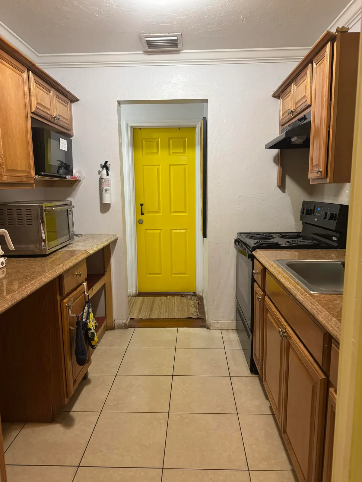 Kitchen at 815 BRIGGS Street, West Palm Beach