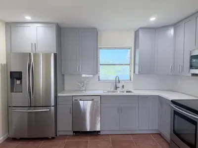 531 SW 11TH Avenue, Hallandale Beach – Single Family Residence for sale
