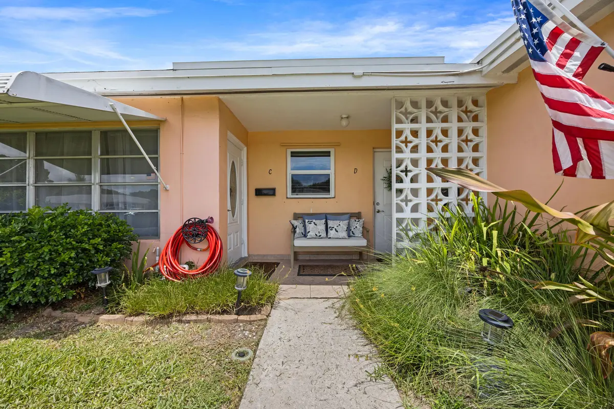 Front at 355 MAIN Boulevard C, Boynton Beach