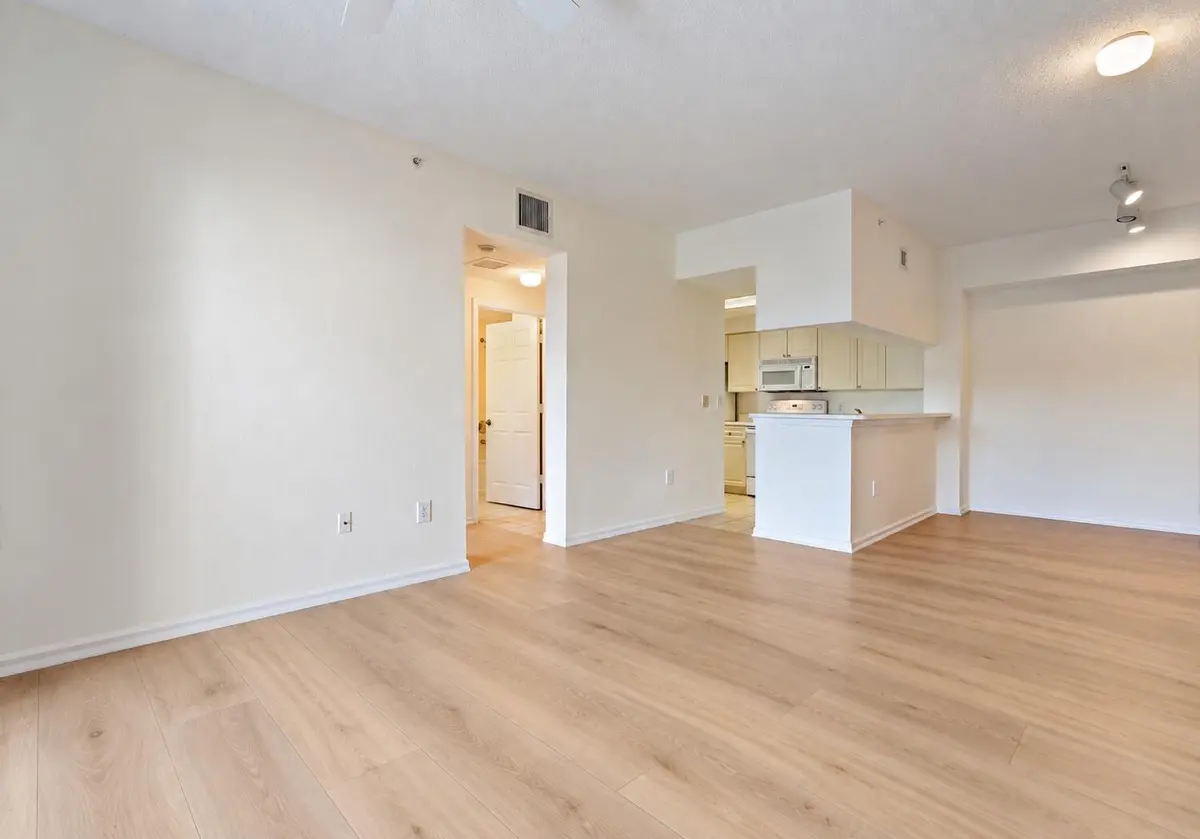 FA55F625-7F3B-4B22-B53C-CA2FCDDFB500 at 3022 ALCAZAR Place 306, Palm Beach Gardens