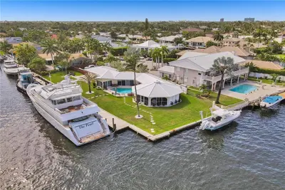 2900 NE 35th Street, Fort Lauderdale – Single Family Residence for sale