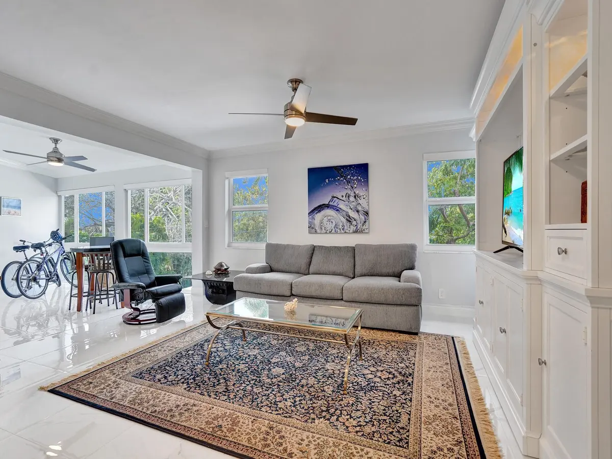 Photo 14 at 1439 S OCEAN Boulevard 304, Lauderdale-By-The-Sea