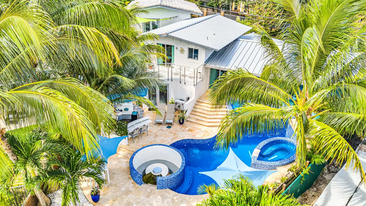CASCADE KEY-40 at 510 SW 18th Avenue, Fort Lauderdale