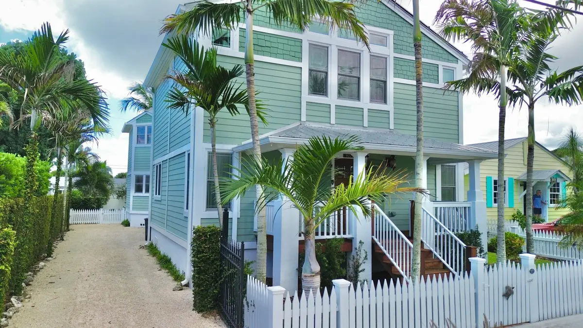 Front at 9172 SE Apollo Street, Hobe Sound